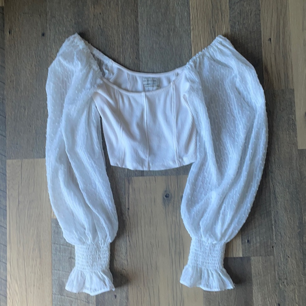 Urban outfitters size m crop